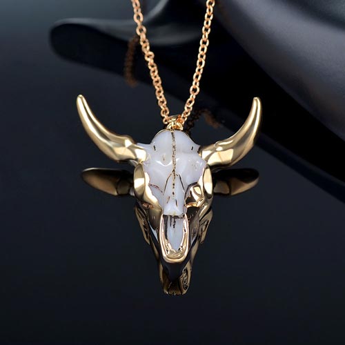 areno-necklace-tauren-coww2c